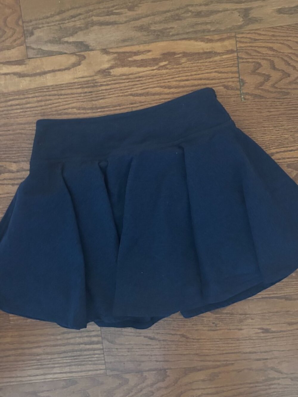 Beyond Yoga Score Pleated Mini Skirt Size Medium Activewear Skirt Tennis Prep in - Picture 4 of 14